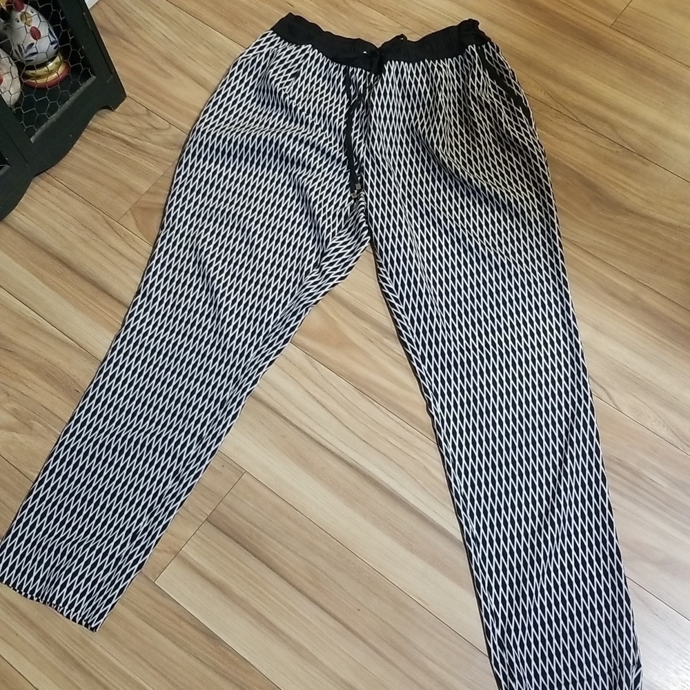 Calvin Klein Drawstring Waist Black and White Geometric Pattern Pants Womens XL